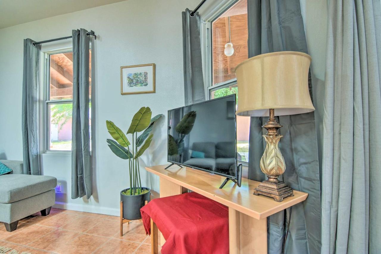 Single-Story Eloy Apartment With Patio Space! Exterior photo