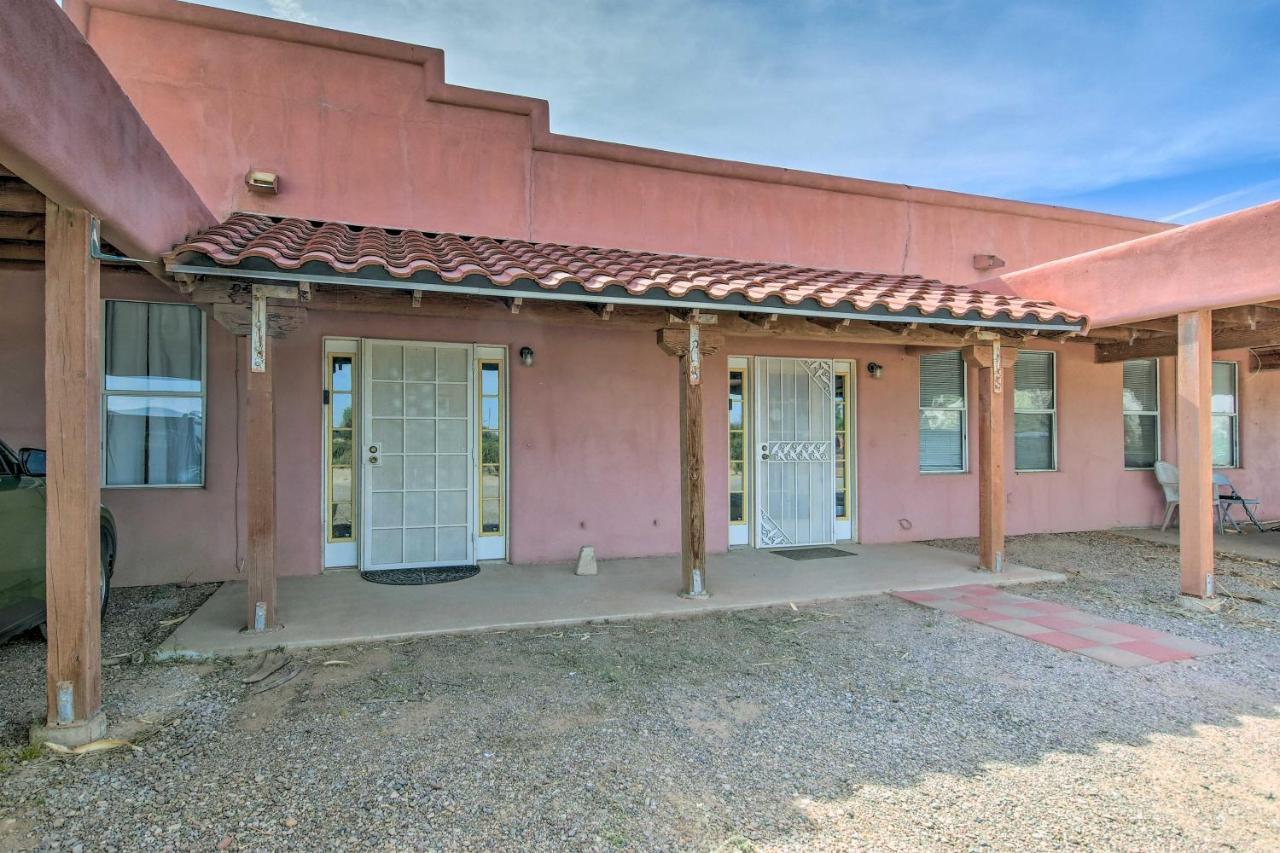 Single-Story Eloy Apartment With Patio Space! Exterior photo